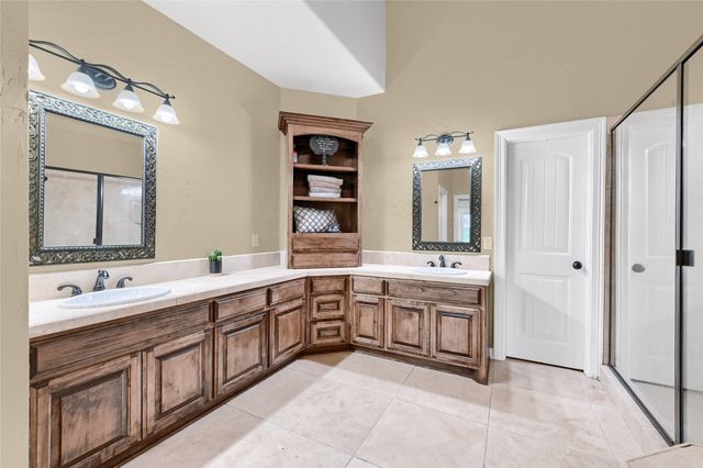 30 Tananger Springs Drive, Denison, TX 75021