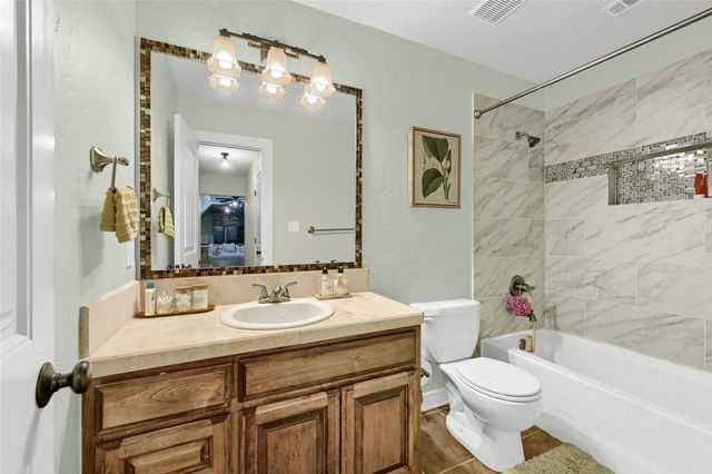 30 Tananger Springs Drive, Denison, TX 75021