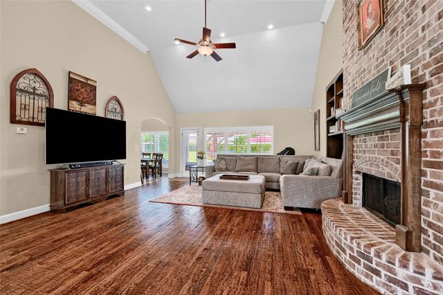 30 Tananger Springs Drive, Denison, TX 75021