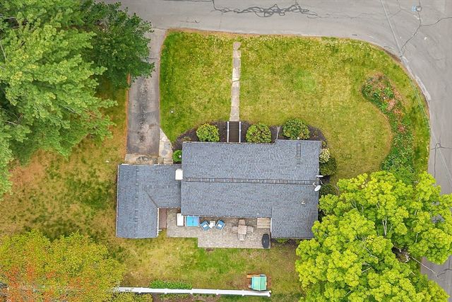 65 Florita Dr, Framingham, MA 01702