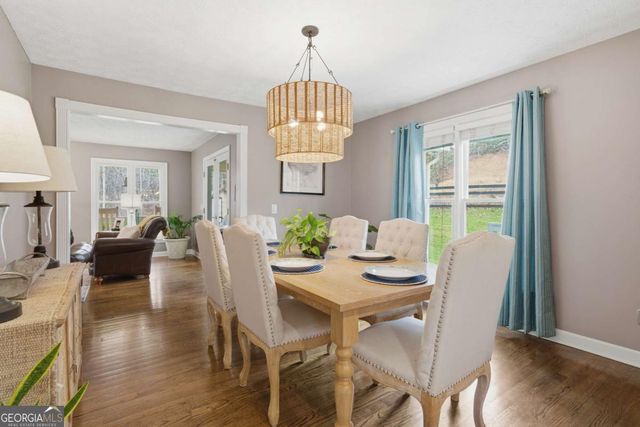 680 E Valley Road NE, Rydal, GA 30171