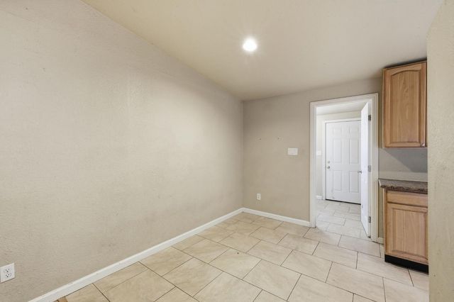 6457 Channing Dr, North Highlands, CA 95660