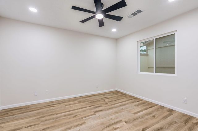 4829 Platinum Loop NE, Albuquerque, NM 87124