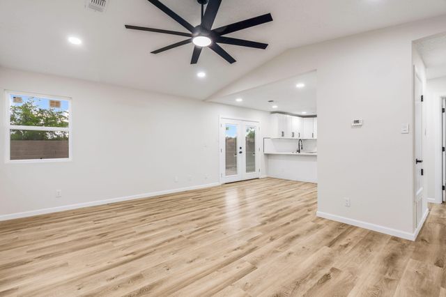 4829 Platinum Loop NE, Albuquerque, NM 87124