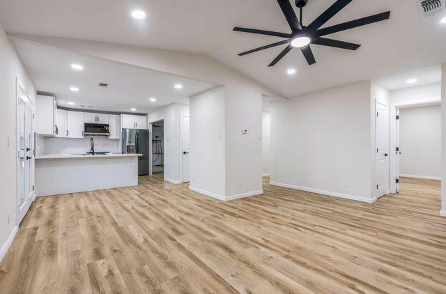 4829 Platinum Loop NE, Albuquerque, NM 87124