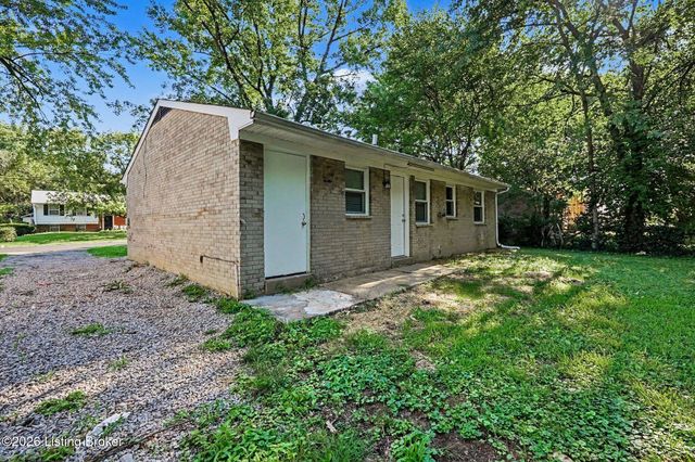 5306 Regent Way, Louisville, KY 40218