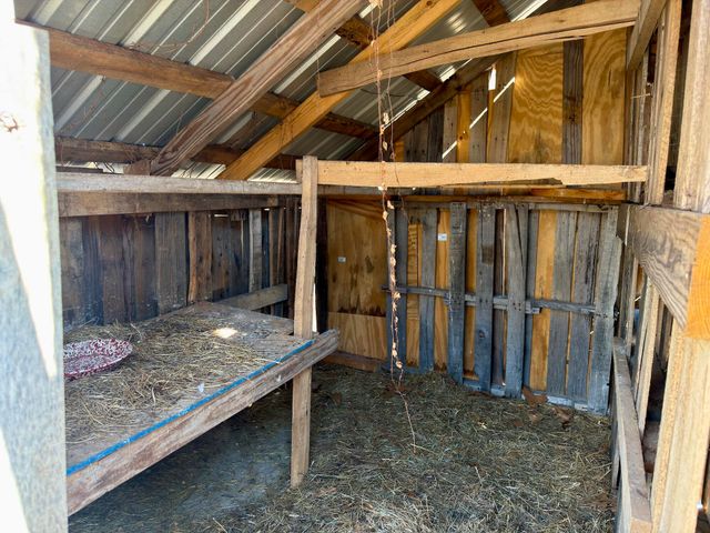 1790 County Rd A-435, Ava, MO 65608