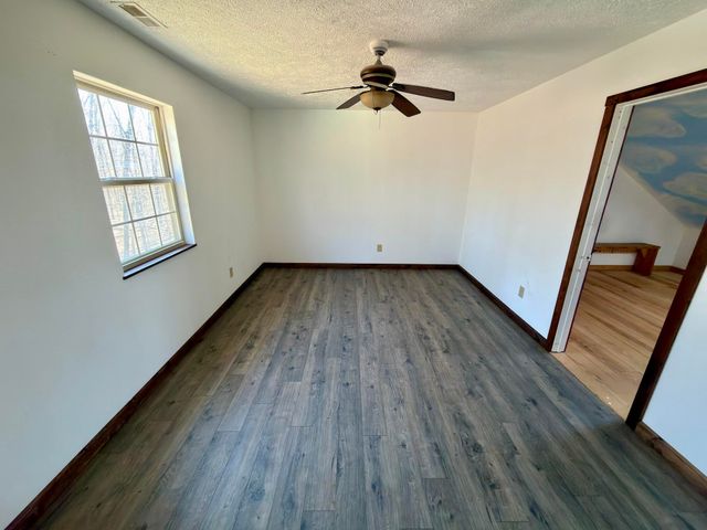 1790 County Rd A-435, Ava, MO 65608