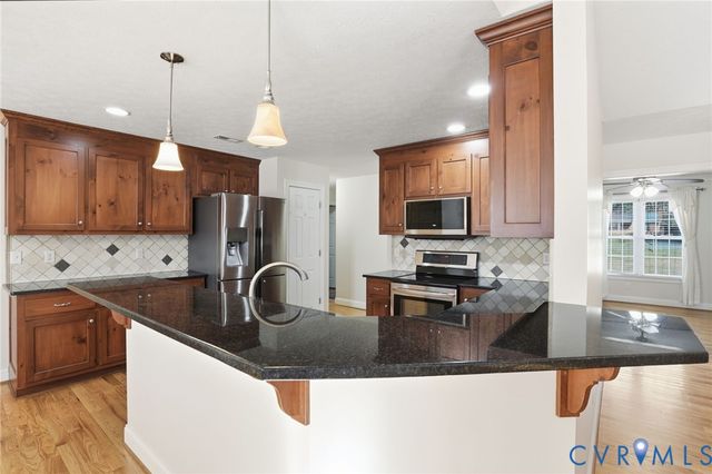 10326 Gould Hill Rd, Hanover, VA 23069