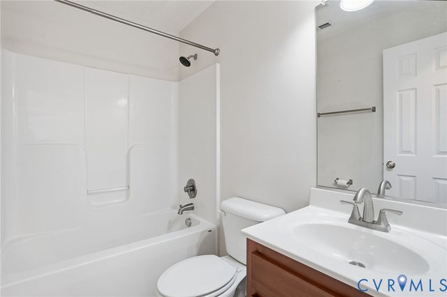 10326 Gould Hill Rd, Hanover, VA 23069