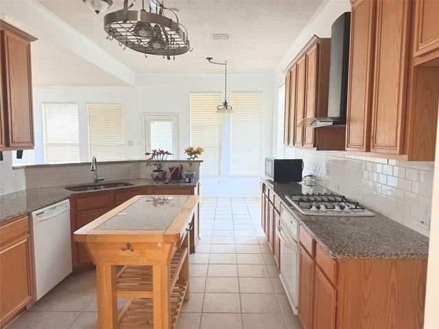 3625 Mason Drive, Plano, TX 75025
