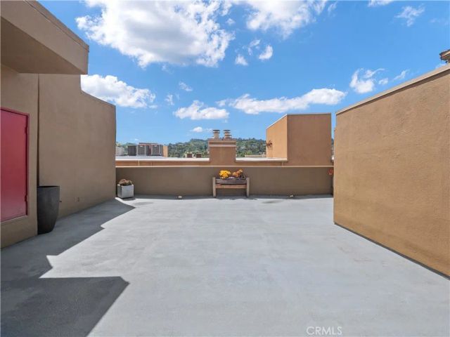 4301 Fulton Avenue 303, Sherman Oaks, CA 91423
