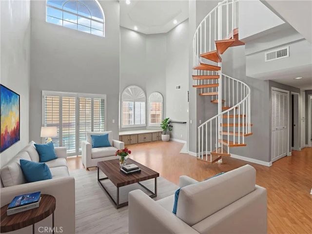 4301 Fulton Avenue 303, Sherman Oaks, CA 91423