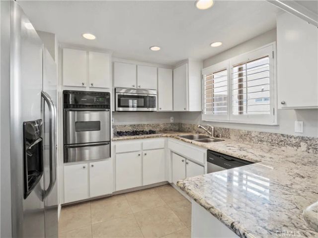 4301 Fulton Avenue 303, Sherman Oaks, CA 91423