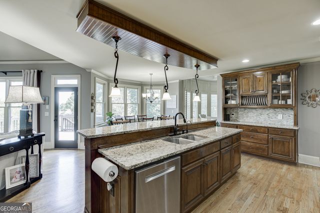 2461 Hopehaven Way, Hoschton, GA 30548
