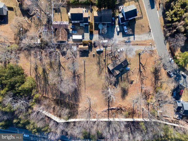 13125 & 13117 ARMSTEAD ST, Woodbridge, VA 22191