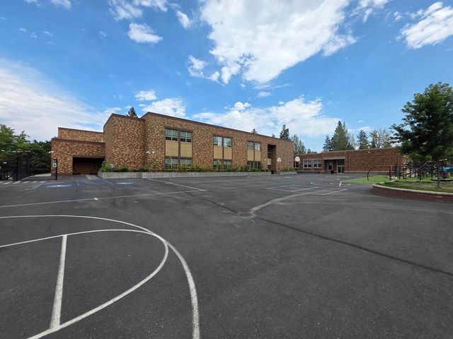 1014 W 24th Ave, Spokane, WA 99203