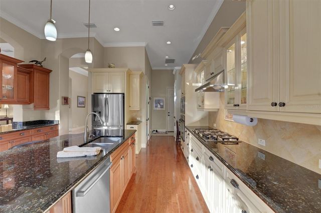 710 SHADOWMOSS CIRCLE, Lake Mary, FL 32746