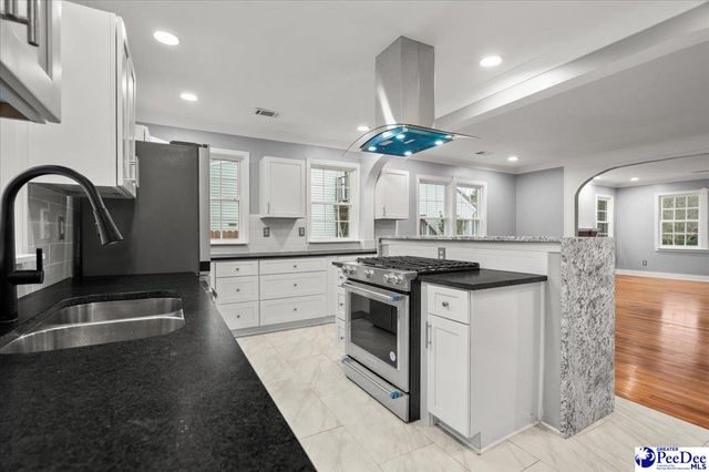 321 Park Ave., Florence, SC 29501