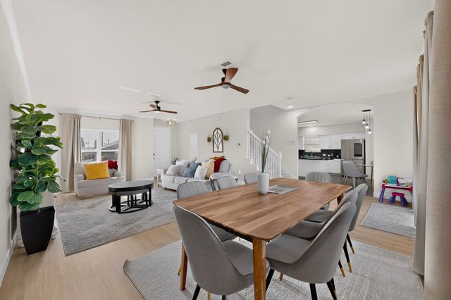 816 Lone Pine Drive, Little Elm, TX 75068