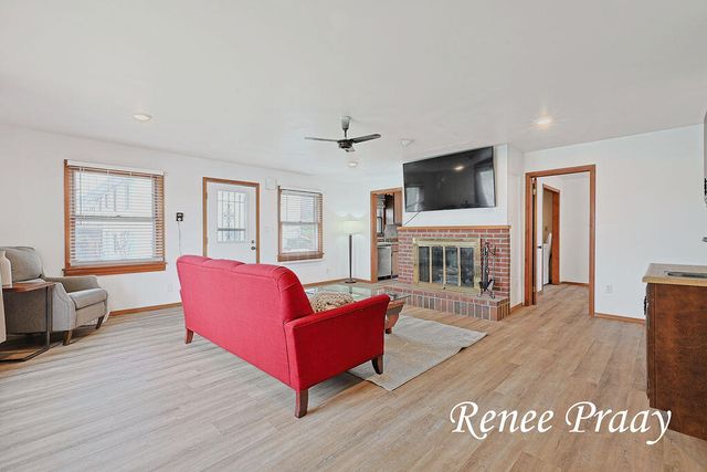 3511 Lake Allegan Drive, Allegan Twp, MI 49010