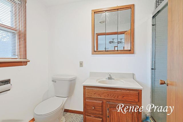 3511 Lake Allegan Drive, Allegan Twp, MI 49010