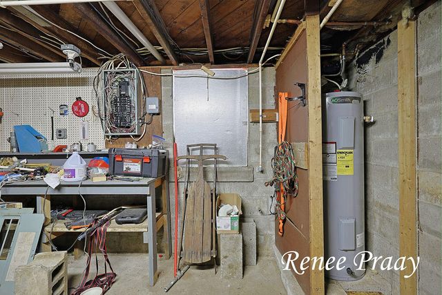 3511 Lake Allegan Drive, Allegan Twp, MI 49010