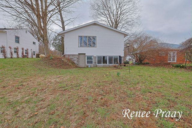 3511 Lake Allegan Drive, Allegan Twp, MI 49010