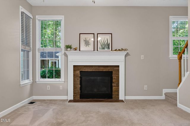 2411 Fordcrest Drive, Apex, NC 27502