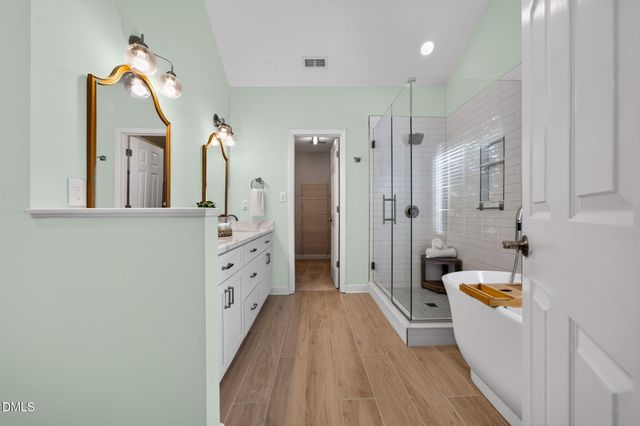 2411 Fordcrest Drive, Apex, NC 27502