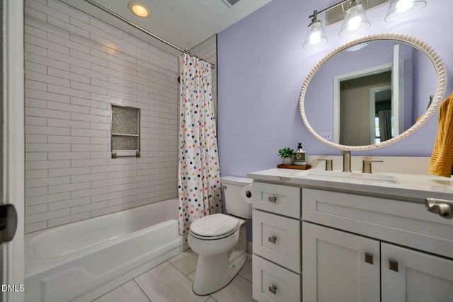 2411 Fordcrest Drive, Apex, NC 27502