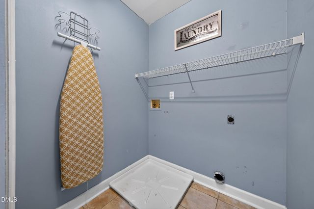 2411 Fordcrest Drive, Apex, NC 27502