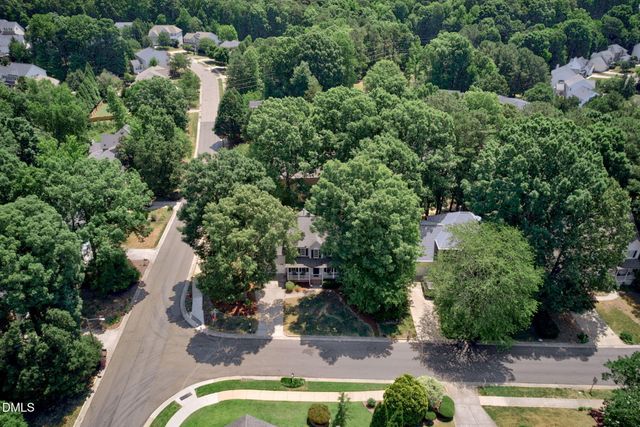 2411 Fordcrest Drive, Apex, NC 27502