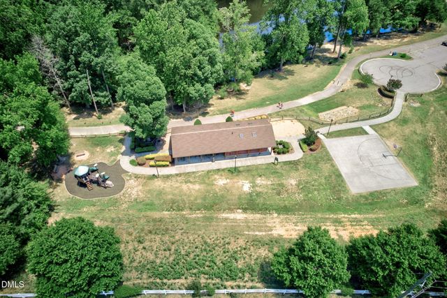 2411 Fordcrest Drive, Apex, NC 27502