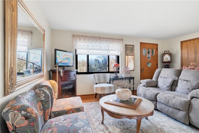 341 Sycamore Street, Findlay Twp, PA 15126