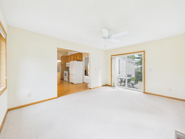920 Evergreen Court, Vadnais Heights, MN 55127