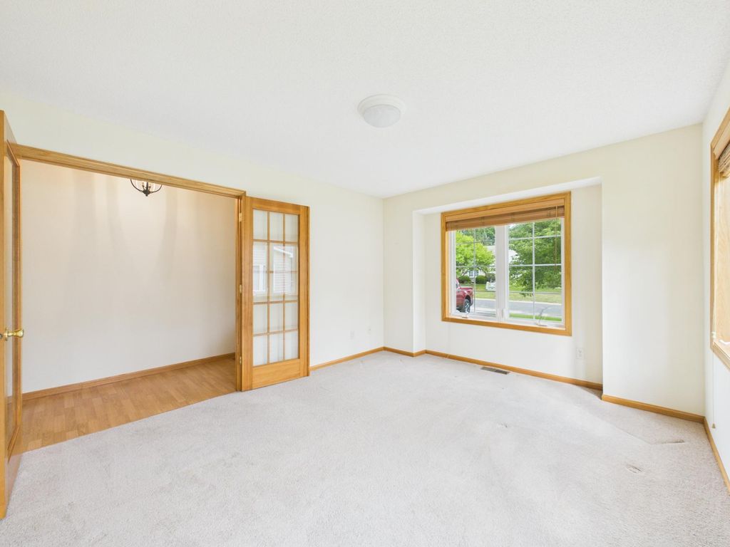 920 Evergreen Court, Vadnais Heights, MN 55127 — photo 4