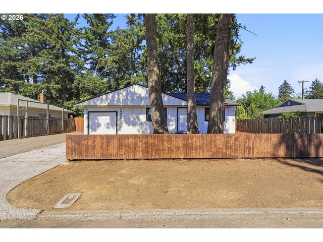 14035 Se HARRISON St, Portland, OR 97233