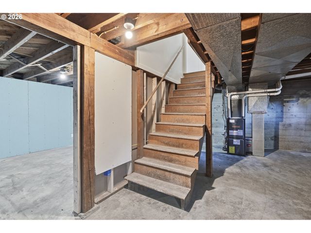 14035 Se HARRISON St, Portland, OR 97233