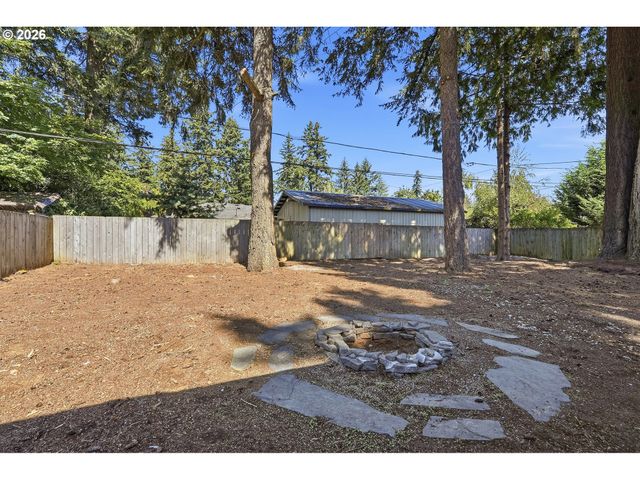 14035 Se HARRISON St, Portland, OR 97233