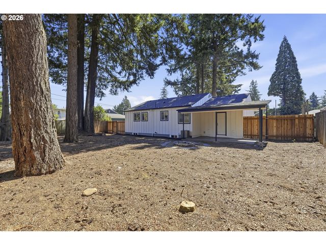 14035 Se HARRISON St, Portland, OR 97233