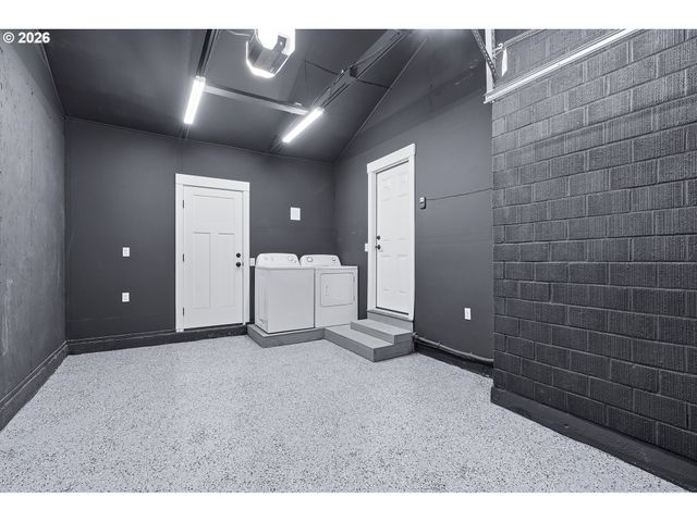 14035 Se HARRISON St, Portland, OR 97233