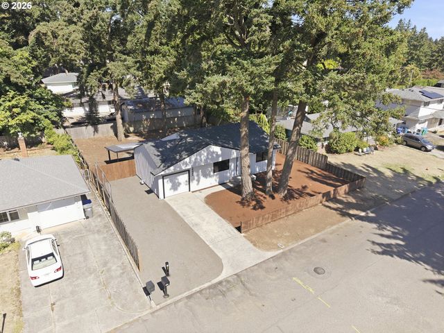14035 Se HARRISON St, Portland, OR 97233