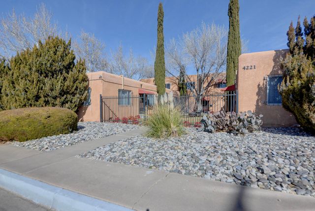 4221 Mesa Grande Place SE 5, Albuquerque, NM 87108