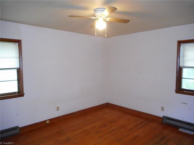 7962 Sylvan Road, Liberty, NC 27298