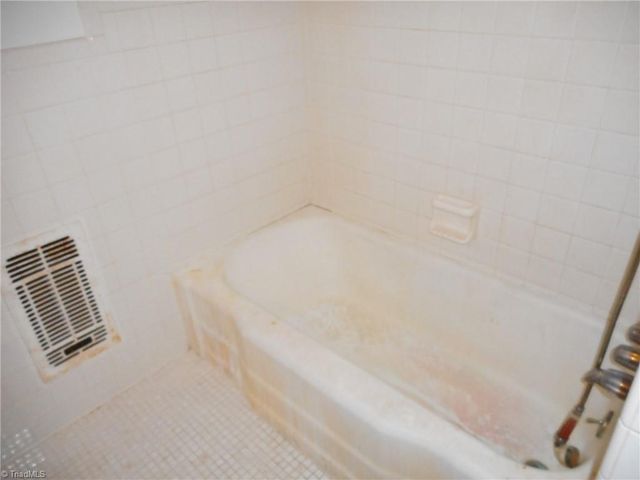 7962 Sylvan Road, Liberty, NC 27298