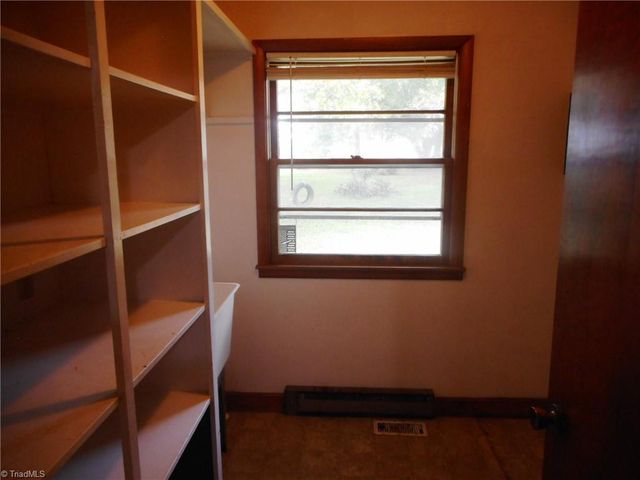 7962 Sylvan Road, Liberty, NC 27298