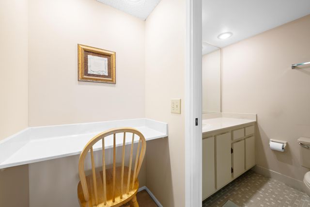 3510 Oaks Way 406, Pompano Beach, FL 33069