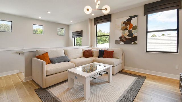 391 SE VIA SANGRO, Port St Lucie, FL 34952