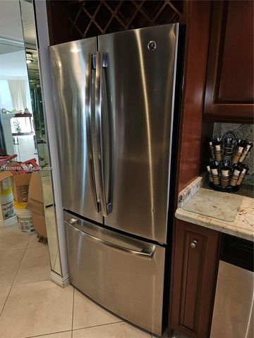 2049 S Ocean Dr PH1, Hallandale Beach, FL 33009